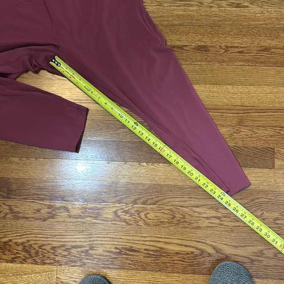 Lululemon InStill High-Rise Tight 25" Mulled Wine Size 20 - Picture 9 of 10